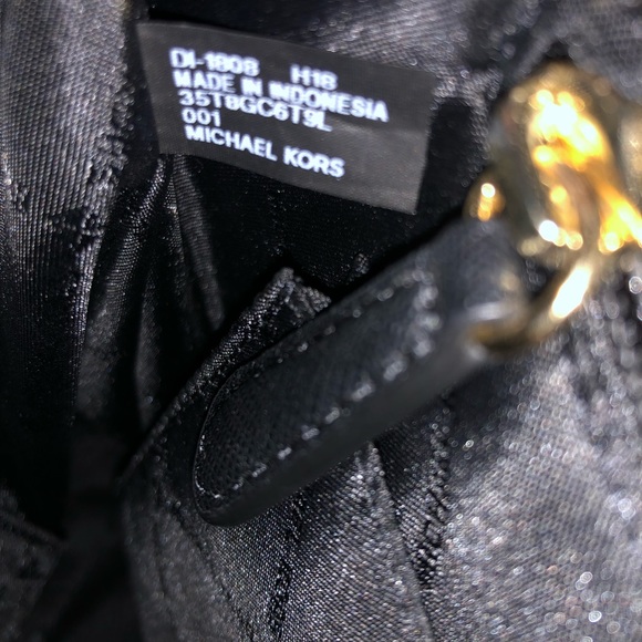 MICHAEL KORS Ciara Large Black Leather Zip Purse Bag Tote Gold Hardware Like New - Picture 10 of 16